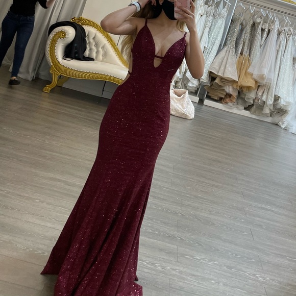 Jovani Dresses & Skirts - NEW Jovani Burgundy Dress